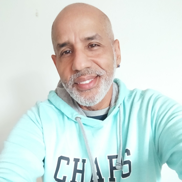 Meet your Posher, Jose - Picture 2 of 2